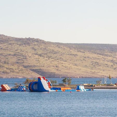 Apartmani Paklenica Noa Starigrad Paklenica Dış mekan fotoğraf