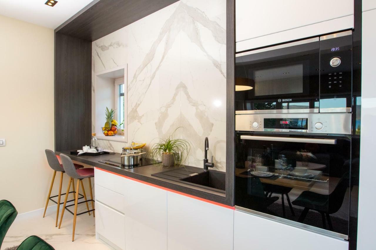 Apartmani Paklenica Noa Starigrad Paklenica Dış mekan fotoğraf
