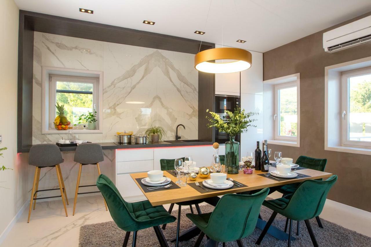 Apartmani Paklenica Noa Starigrad Paklenica Dış mekan fotoğraf